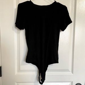 🛍 Black Bodysuit